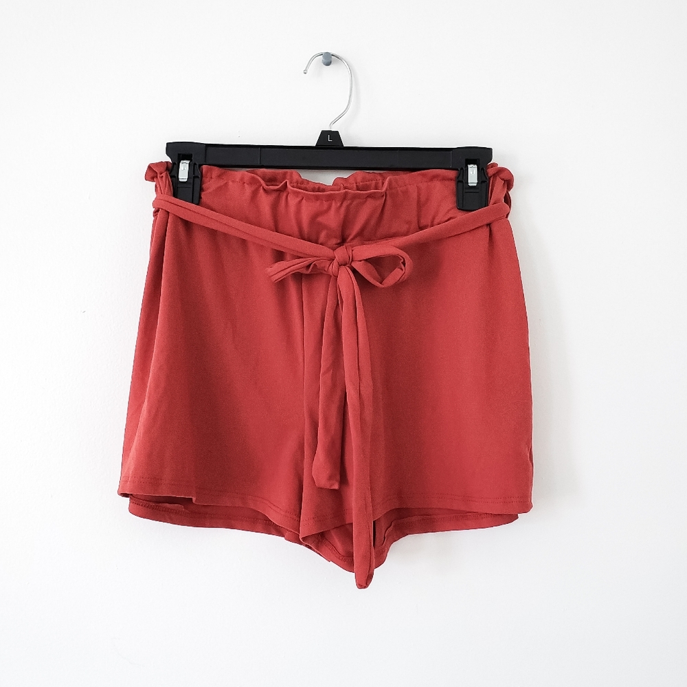 Rue 21 paperbag shorts size medium